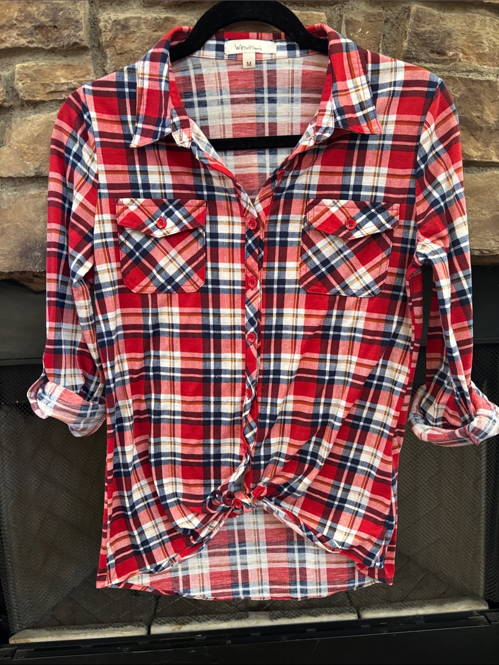 WinWin Red Plaid Button-Down Shirt w/ Optional Rolled Up Sleeves. Medium